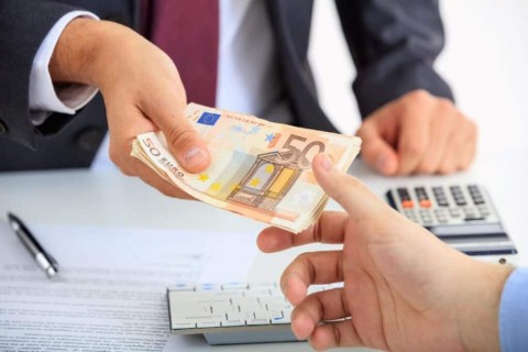 Nabídka okamžitého financování (robertpetrov500@gmail.com)